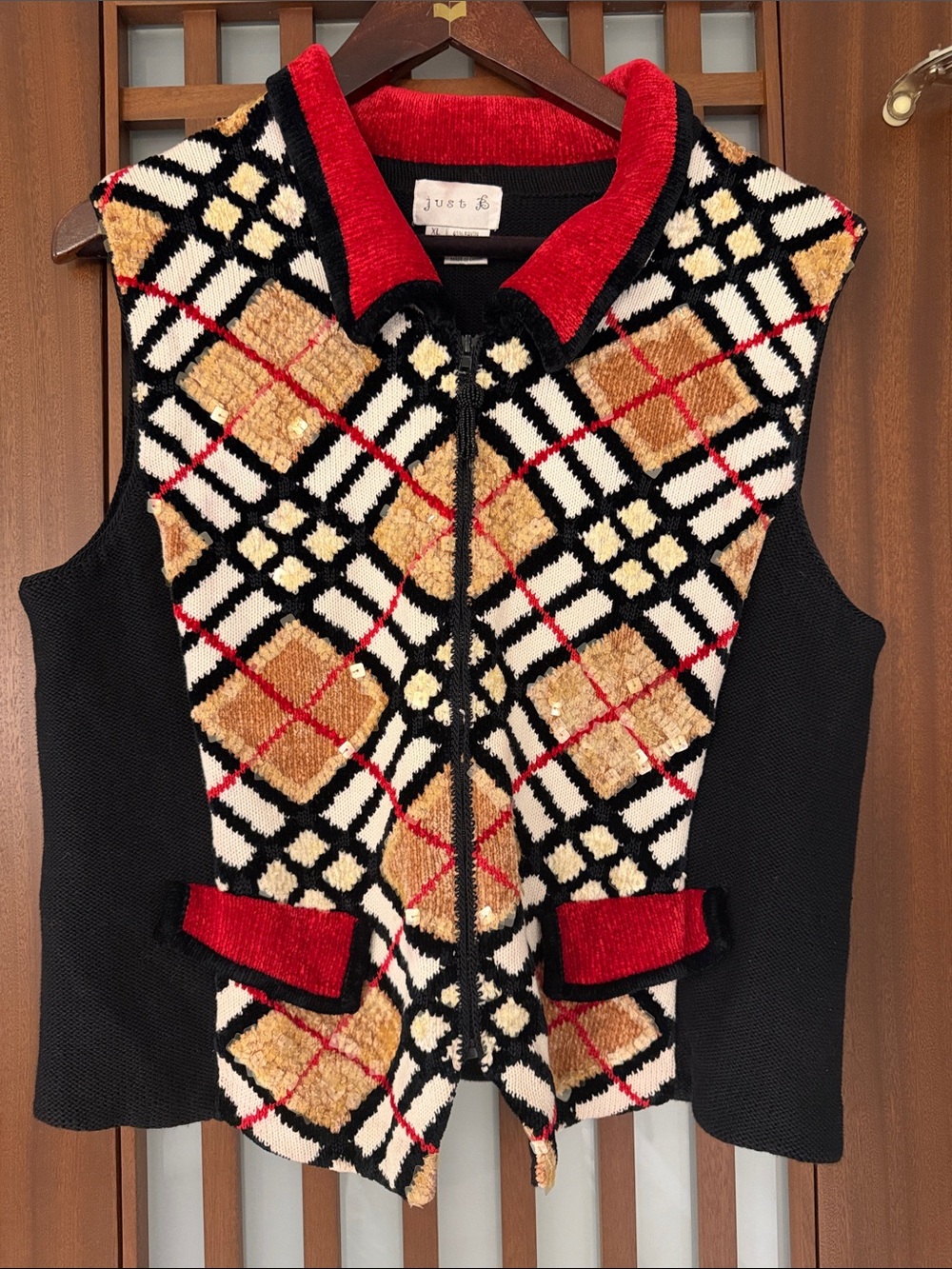 Vintage Just B Crochet Sweater Vest  Seed Bead Tassel Zipper Pull , Sequin Sz XL